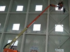 直臂式高空作业车有哪些优点发